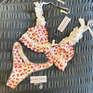 for love and lemons baby blooms set - bra and thong